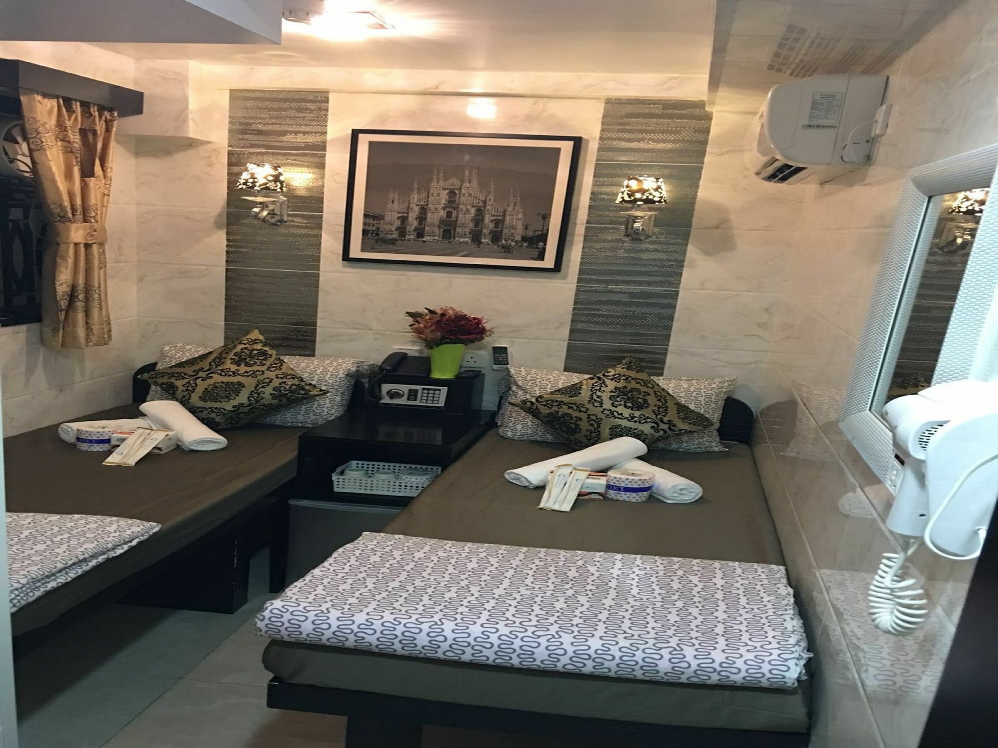 Hi-Inn Гонконг Экстерьер фото